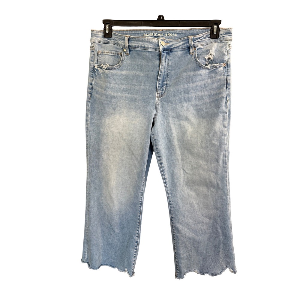American Eagle Outfitters Light Wash Women's Crop Flare Jeans